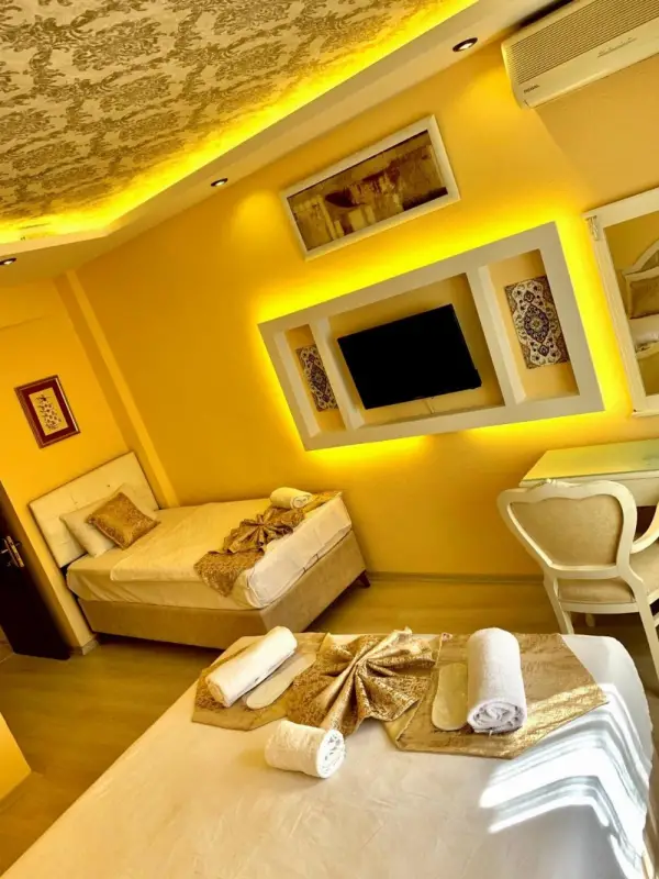 elisa hotel 4